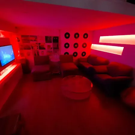 3 Separate Beds - 40m2 - * בודפשט