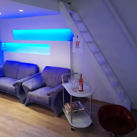 3 Separate Beds - 40m2 -