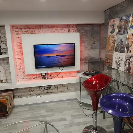 3 Separate Beds - 40m2 - 아파트 *